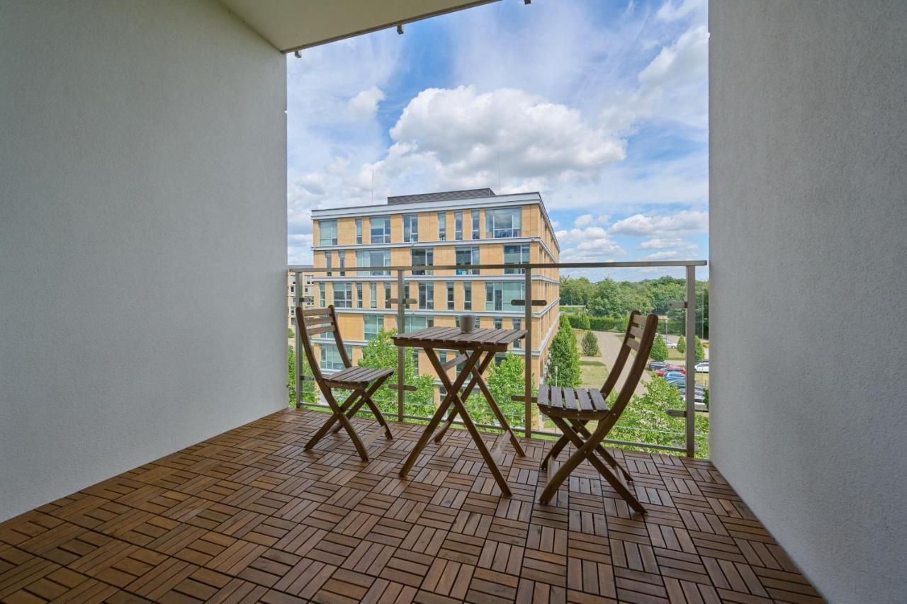 Lwowska Apartment By The Malta Lake With Parking By Renters Prestige Познань Экстерьер фото
